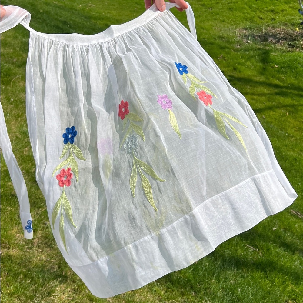 Vintage MCM White Organdy Handmade Embroidered Floral Hostess Half Apron